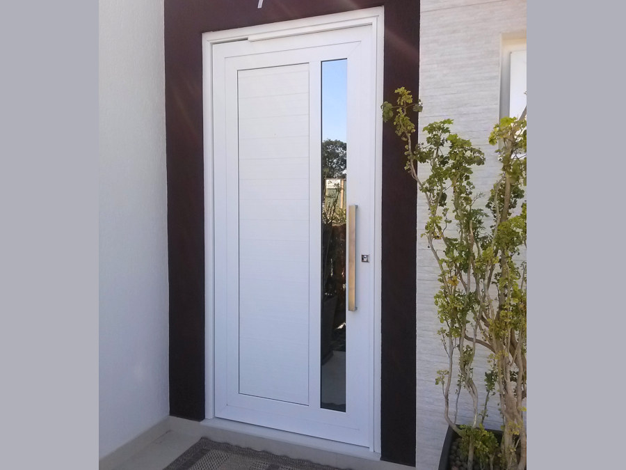 Porta pivotante